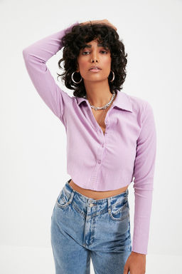 Lila Dugmeli Fitted/Vucuda Oturan Polo Yaka Burumcuk/Dokulu Crop Orme Bluz TWOAW22BZ0241