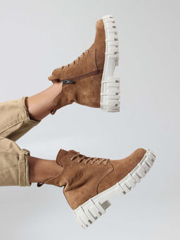 Ботинки 228.V.466be. светло-коричневый замша/Байка