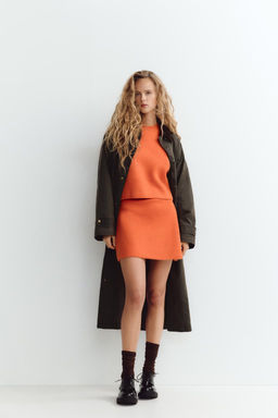 PLAIN KNIT MINI SKIRT