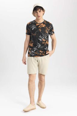 Облегающая футболка с круглым вырезом и короткими рукавами с рисунком - Defacto фото 2