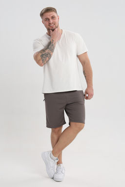 16 Шорты мужские