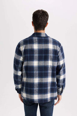 Рубашка в клетку с длинным рукавом и воротником-поло стандартного кроя - Defacto фото 6