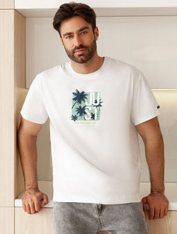 Свободная футболка с авторским принтом