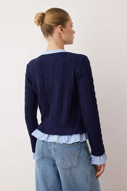 Lacivert Ekose Garni Yaka Detayl? Triko H?rka TWOAW26HI00259