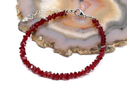 Браслет из циркона огранка 4мм, цвет рубин, 22см