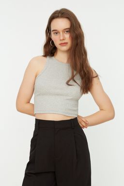 Gri Fitted/Vucuda Oturan Crop Halter Yaka Fitilli Esnek Orme Atlet TWOSS21AL0050