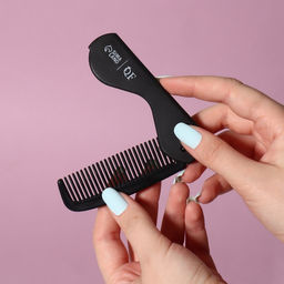 Цена за 4 шт. Расчёска складная «QF», 17,5/9.7 × 3 см, цвет чёрный