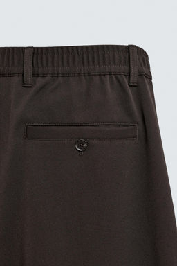 PANTAL?N STRAIGHT FIT CONFORT / Marr?n