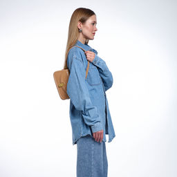 Сумка женская мессенджер TEXTURA на клапане, 23×6×13 см, тёмно-бежевая