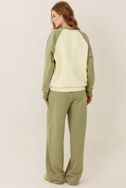 Костюм GO F3115/26-02.170-176 фисташка