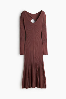 Vestido con detalle girado