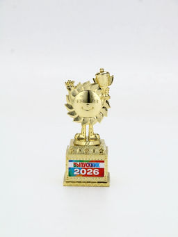 Фигура наградная кубок на Выпускной «Выпускник 2026», 13×5.5×5 см