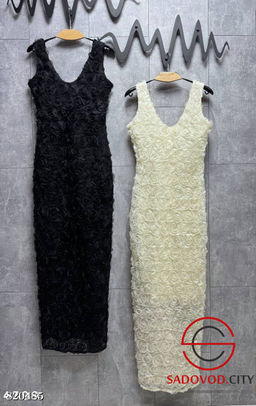 Платье в макси длине с объемными розами - Bruno фото 3