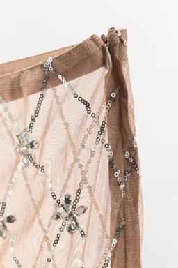 EMBROIDERED BEADED MIDI SKIRT