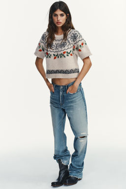 SHORT SLEEVE JACQUARD EMBROIDERED JUMPER