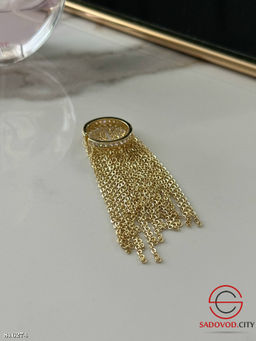 Кольцо с подвесными цепочками