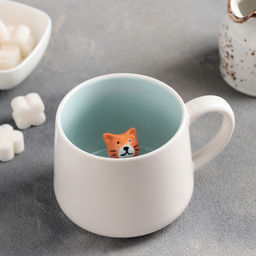 Кружка керамическая с фигуркой на дне Прятки. Тигра, 350 мл, цвет белый