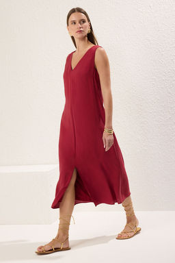 TRENDYOLMILLA Bordo Duz Kesim Midi Dokuma Elbise TWOSS25EL00288