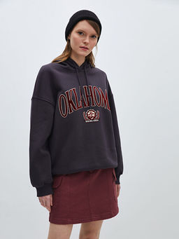 Bask?l? Uzun Kollu Oversize Kad?n Hoodie