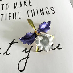 Брошь-подвеска