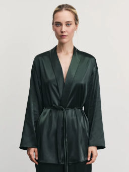 Атласное кимоно с поясом / Zarina  фото 3