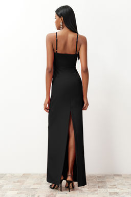 Siyah Gogus Detayl? Vucuda Oturan Dokuma Uzun Gece Abiye Elbise TPRSS24AE00115