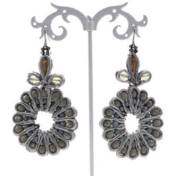 Серьги ручной работы с цирконами в оплетении цв.серый