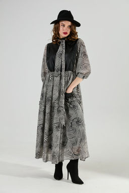 Платье NIKVA н1010-1а чёрный и чёрно-белые ракушки