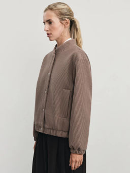 Бомбер из фактурной ткани / Zarina  фото 5