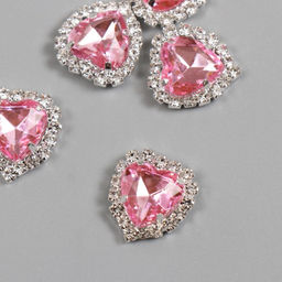 Цена за 5 шт. Декор для творчества металл «Медальон сердце в стразах», розовый, 1.8×1.7 см