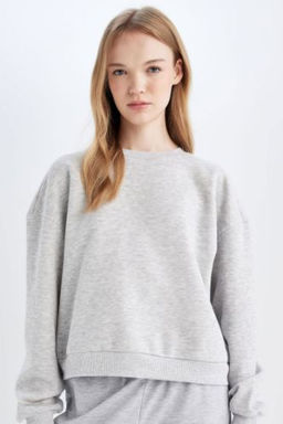 Regular Fit Bisiklet Yaka Kal?n Basic Duz Sweatshirt