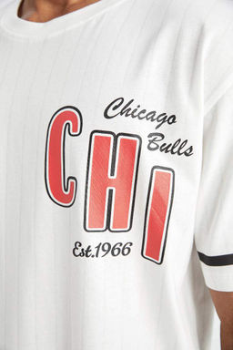 DeFactoFit Футболка свободного кроя с круглым вырезом и короткими рукавами NBA Chicago Bulls фото 5