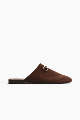 Mules estilo mocas?n