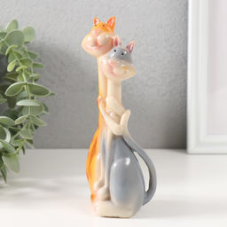 Фигурка полистоун обнимашки Кот и кошка - полосатики, 16?7.8?5 см