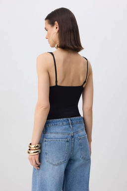 Siyah Dantel Detayl? S?rt Dekolteli Orme Sandy Body TPRSS26BD00015 - Trendyolmilla фото 4