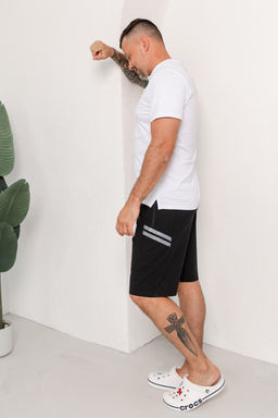 Спортивные шорты