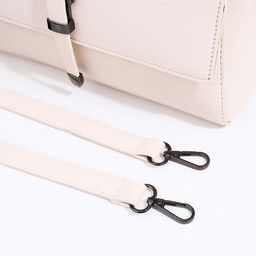 Сумка-мессенджер на магните, цвет белый - Simaland фото 7