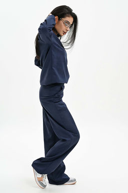 Свитшот из мягкой эко замши