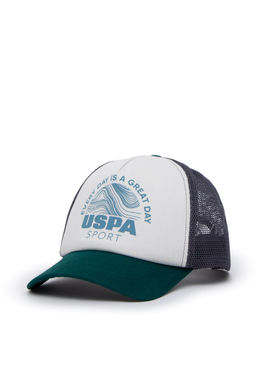 Темно-зеленая шапка для мальчика