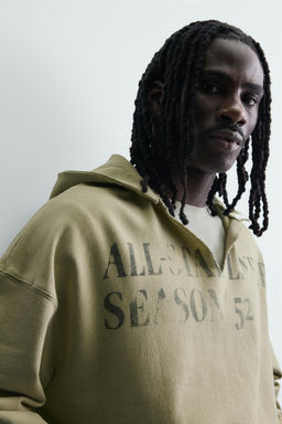 SUDADERA LAVADA TEXTO ESTAMPADO / Verdoso - Zara фото 5