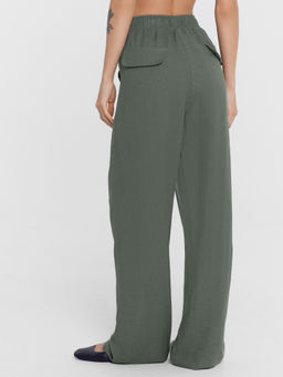 Брюки женские в сером цвете