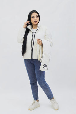 Демисезонная женская куртка весна осень +дутый шарф-косынка 8193