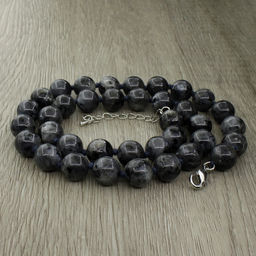 Ларвикит, круглые 10мм, бусы 45..49см