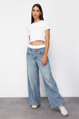 Beyaz Fiyonk Detayl? Crop K?sa Kollu Bisiklet Yaka Esnek Orme T-Shirt TWOSS24TS00248