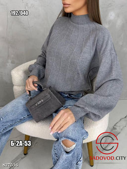 Свитер женский однотонный