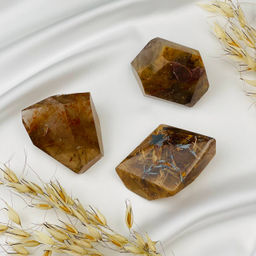 Кристалл из Рутиловго кварца Волосатик