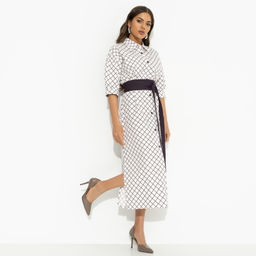 Платье-рубашка свободного кроя Гипнотический минимализм (с поясом) - Charutti фото 4