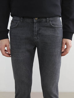 750 Slim Fit Erkek Jean Pantolon