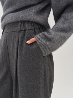 Брюки из смесовой шерсти "Графит" женские