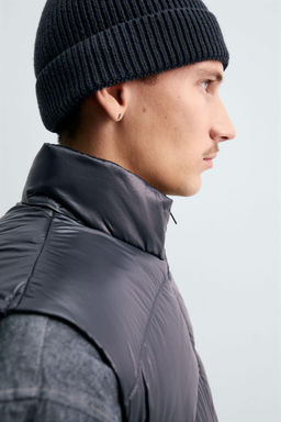 100% FEATHER WATER-REPELLENT DOWN GILET